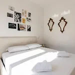 Youhosty - Montegani 2 Apartman Milánó